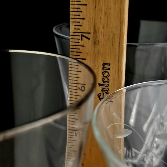 4 Mismatched Vintage Wine Glassware Collection etched mixed cocktail glasses - Picture 10 of 10